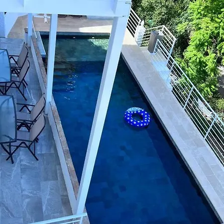 Διαμέρισμα Magnifique A Avec Vue Sur Et Piscine, Jacuzzi, Chauffes, Chauffe Payant