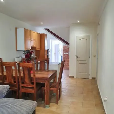 Magnifique A Avec Vue Sur Et Piscine, Jacuzzi, Chauffes, Chauffe Payant Διαμέρισμα
